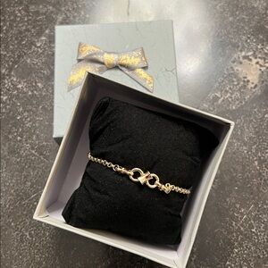 Women’s 14kt Gold plated Chain Bracelet NWOT Hypoallergenic and tarnish proof